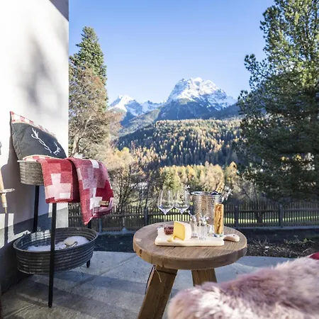 Meis Chalet